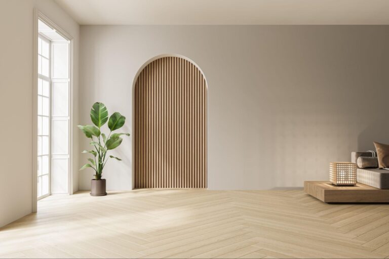 Interior minimalista con tonos neutros beige, arena y gris claro.